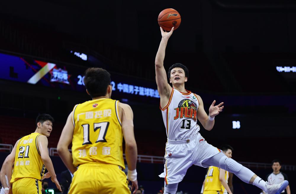 上海久事内部会议纪要流出——关键时刻完成体检;欧篮联使命明确;赛季目标并未改变 -华体会网站