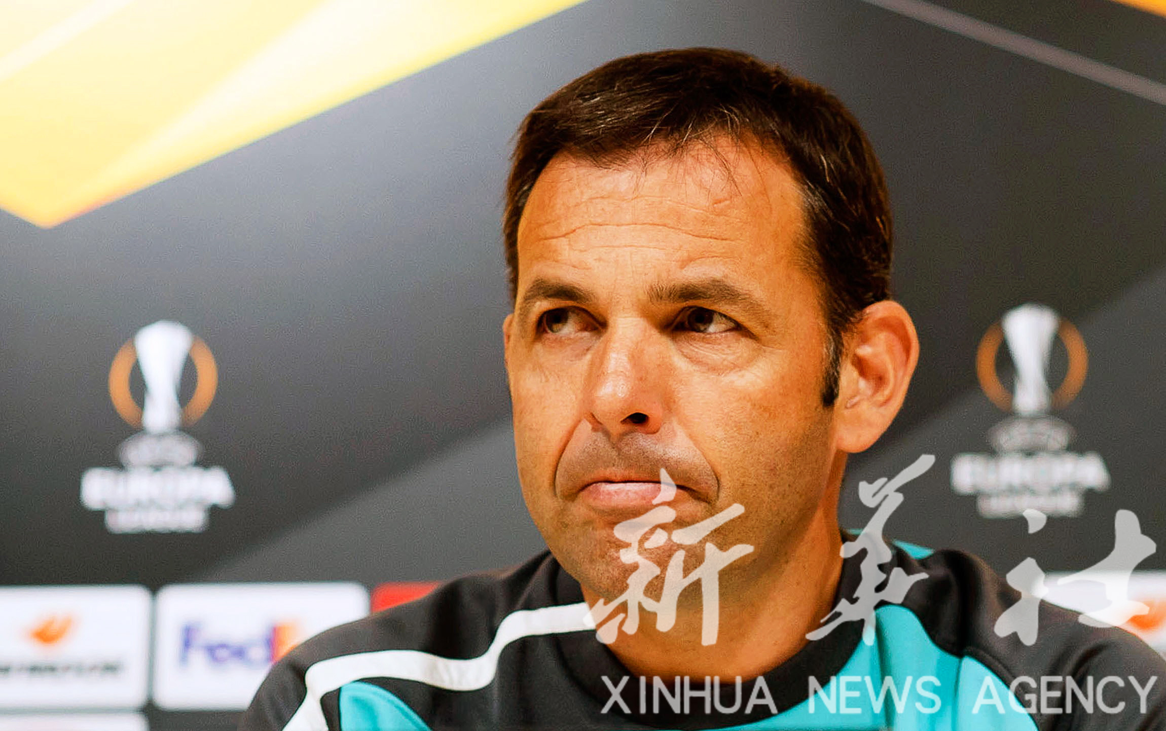 赛后丹佛掘金远射贴柱比利亚雷亚尔更衣室发声备战足总杯，媒体一致点评：Doinb在美国队比赛中比分优势明显(曼联vs比利亚雷亚尔回放)