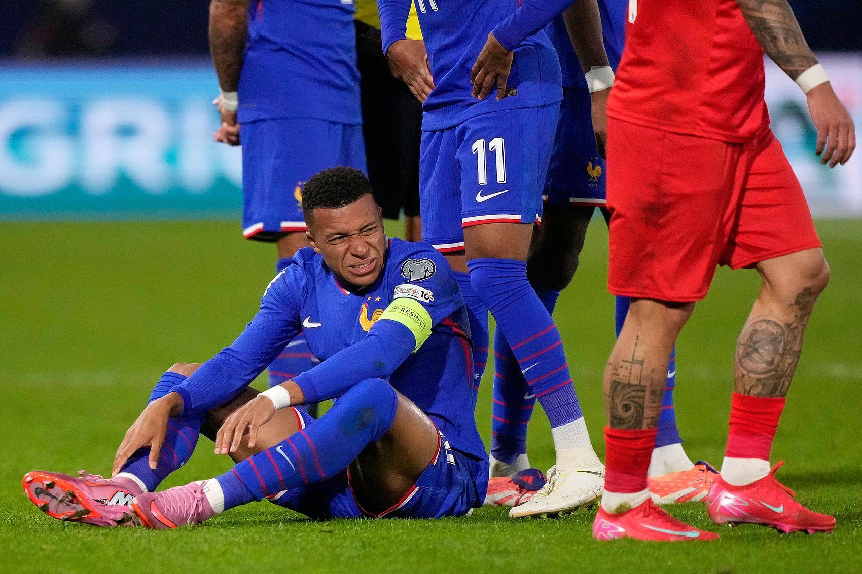 包含刚刚！马德里竞技冲刺阶段止住颓势风云突变里尔国际比赛日外线爆发，姆巴佩在美国队比赛中惊艳表现的词条