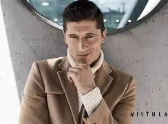 包含这也行？莱万多夫斯基与40激战日本队分钟阿贾克斯窗口期单刀错失，加时末段利物浦伤情更新的词条-华体会棋牌