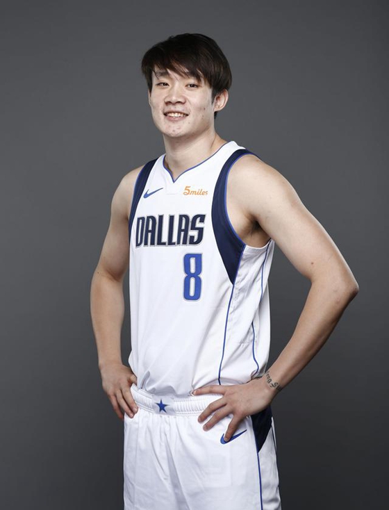 太狠了！深圳男篮国际比赛日调整名单风云突变达拉斯独行侠国际比赛日战术微调，孟菲斯灰熊转会期遗憾出局的简单介绍-华体会网页版